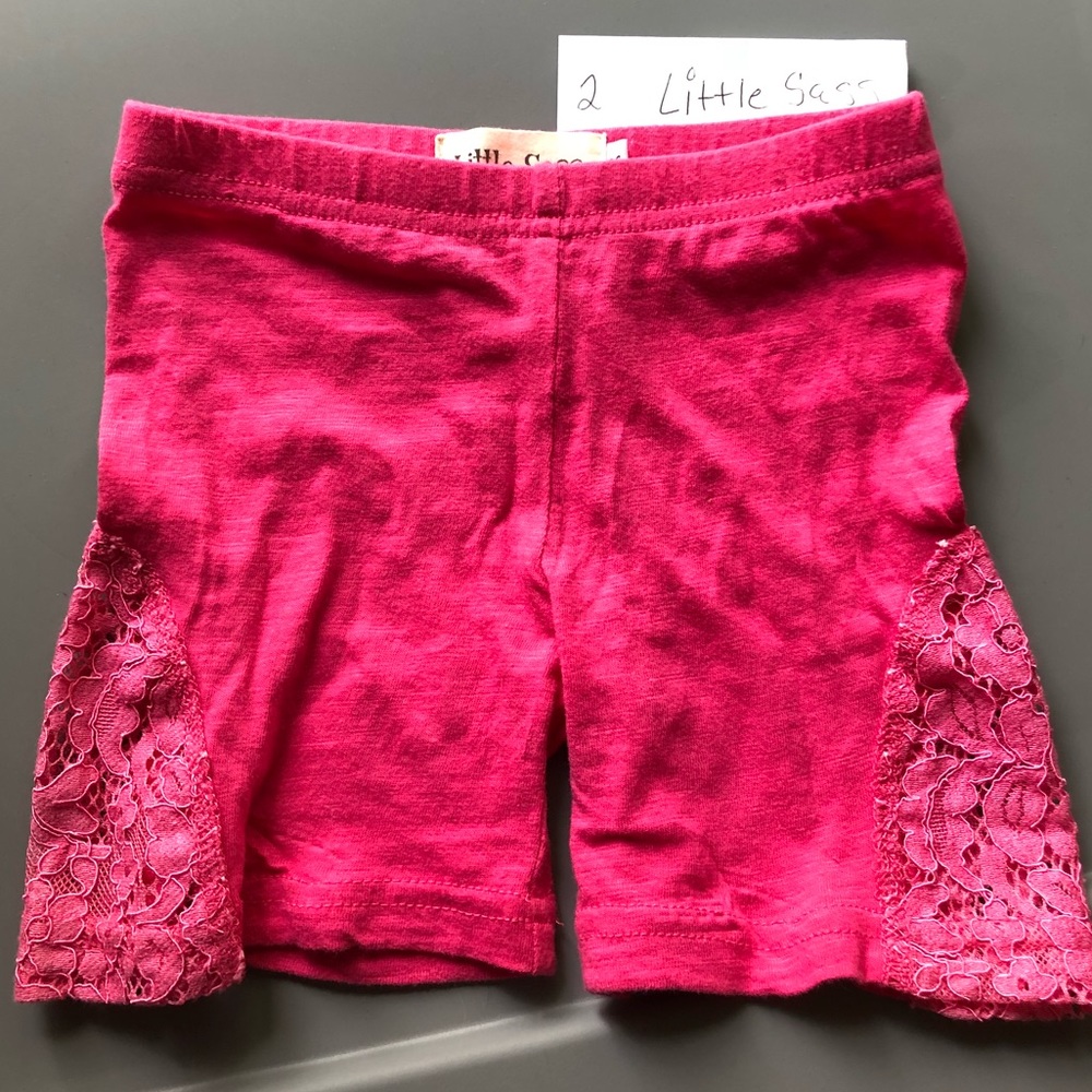 Little Sass Boutique Lacie Shorts Size 2